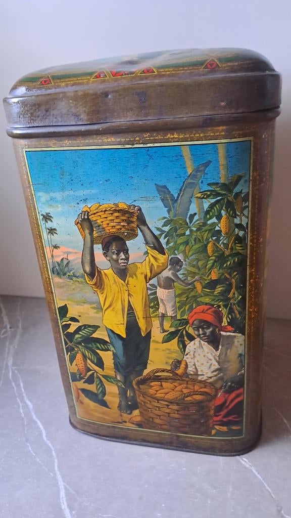 Groot cacaoblik met heldere afbeeldingen, Ophalen of Verzenden, Zo goed als nieuw, Overige