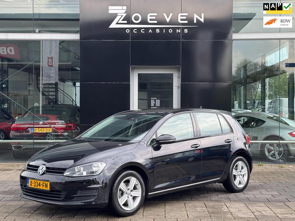 Volkswagen Golf 1.2 TSI Easyline/ clima/ stoelverwaring/ PDC, Voorwielaandrijving, 86 pk, Gebruikt, 4 cilinders