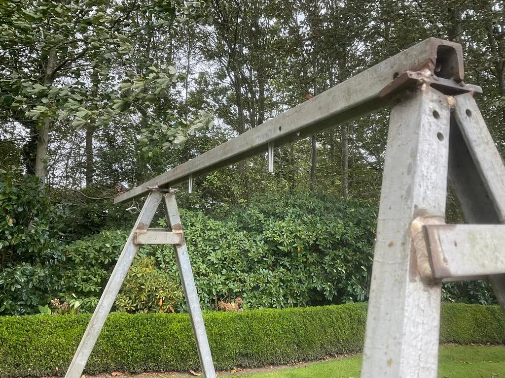 Zwaar gegalvaniseerd frame voor een Schommel, Ophalen, Zo goed als nieuw, Klimtouw