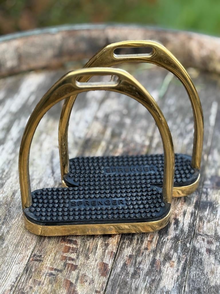 Sprenger stijgbeugels GOLD, Dieren en Toebehoren, Paarden en Pony's | Hoofdstellen en Tuigage, Sprenger, Dressuur, Ophalen of Verzenden