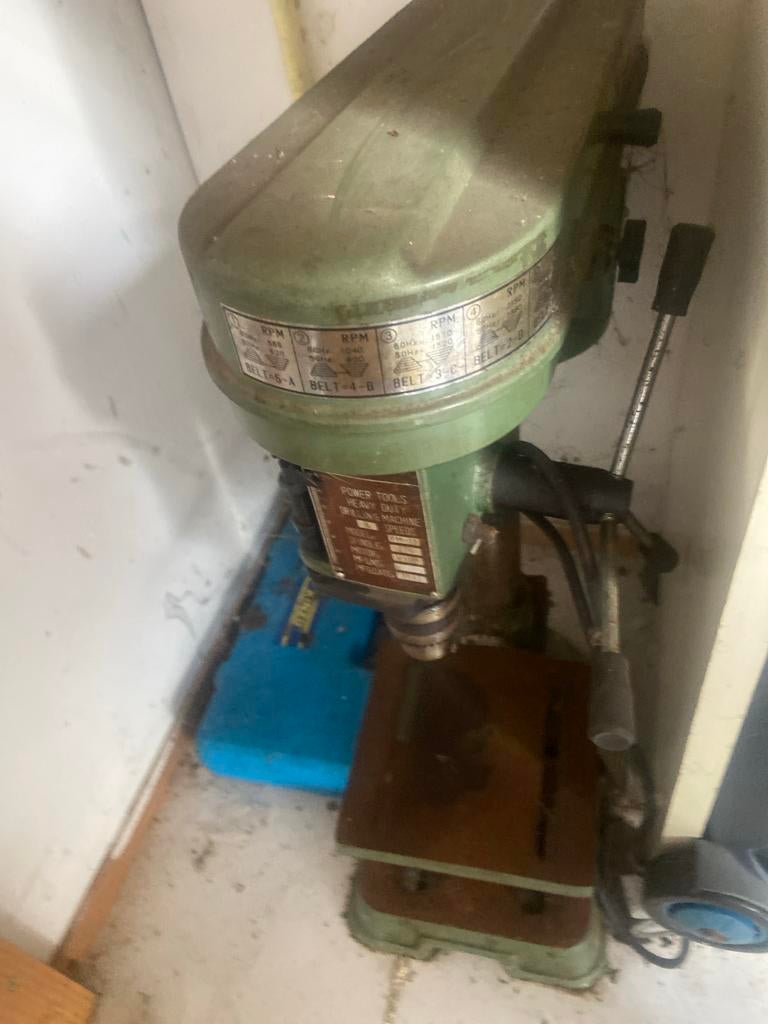 Ferm Kolomboormachine FM-13 - Functioneel, Doe-het-zelf en Verbouw, Gereedschap | Boormachines, Gebruikt, Kolomboormachine, Minder dan 400 watt