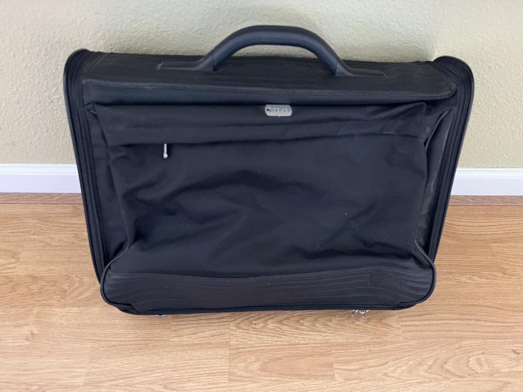 mooie zwarte Delsey reistas in nieuwstaat 1 keer gebruikt, 30 cm of meer, Zwart, Minder dan 35 cm, Ophalen of Verzenden