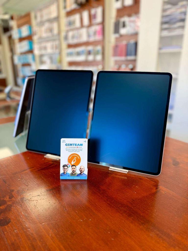 Apple iPad Pro 13, 1TB - Nano Textuur, Wifi + 5G, M4 (2024), 13 inch of meer, Overige modellen, Apple, Applelaan 1