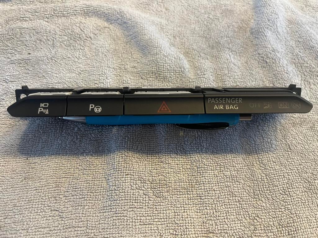 Passat b8 camera topview schakelaar, Ophalen of Verzenden, Volkswagen