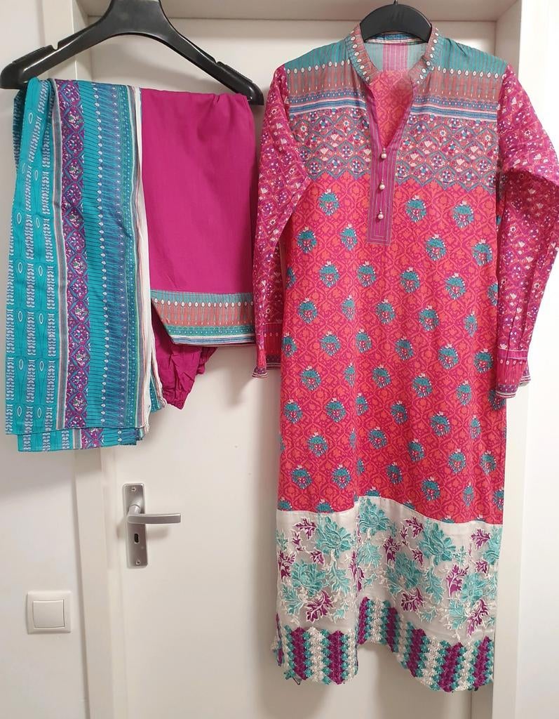 Roze/Blauw Katoenen Zomer Salwar Kameez Pak - Maat S, Ophalen of Verzenden, Zo goed als nieuw