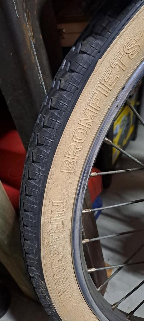 Vredestein 23x2 zwart/wit banden gezocht en ook 23x2.25, Ophalen of Verzenden, Gebruikt, Overige typen, Overige merken