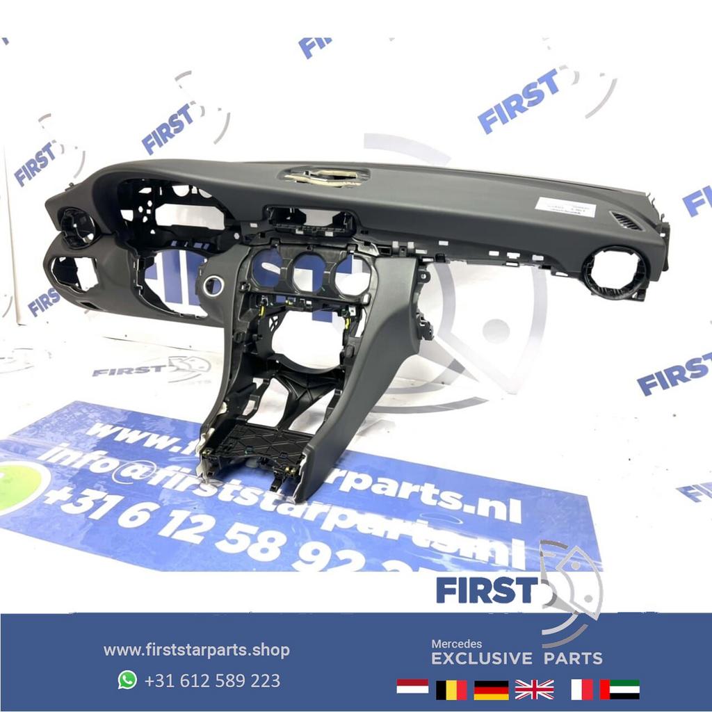 W205 AMG Dashboard ZWART Mercedes C klasse 2014-2021 zwart l, Gebruikt, -, Ophalen of Verzenden, -