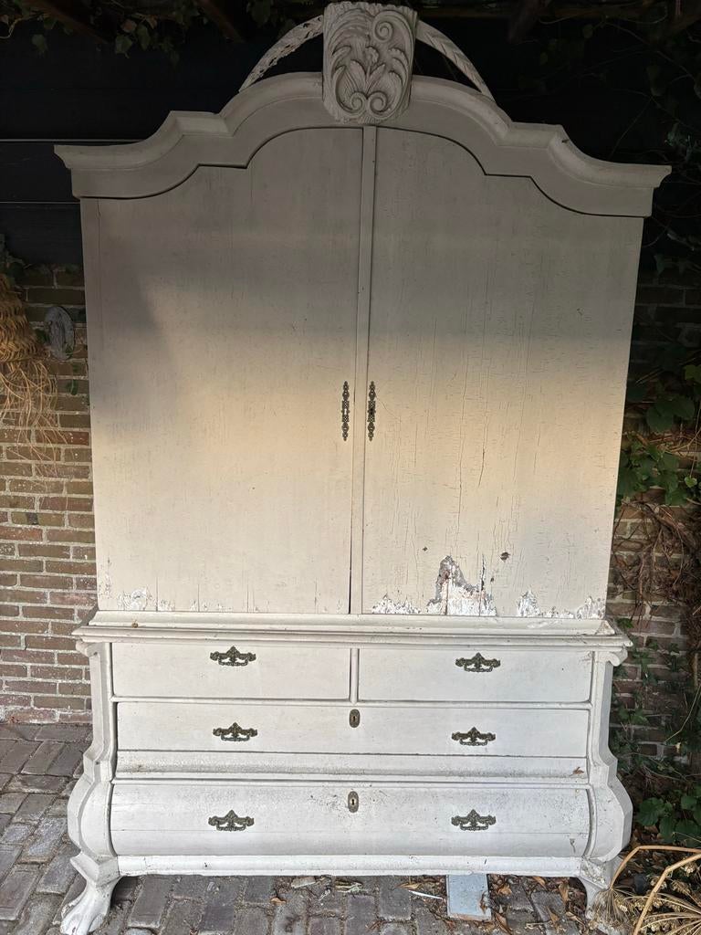 Oude kast met houtsnijwerk - gratis af te halen, Antiek en Kunst, Antiek | Meubels | Kasten, Ophalen