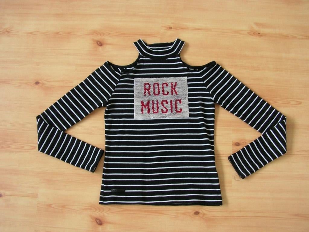 ZGAN Zwart-wit gestreept cut out shoulder top maat 164, Meisje, Ophalen of Verzenden, Shirt of Longsleeve, Blue Effect