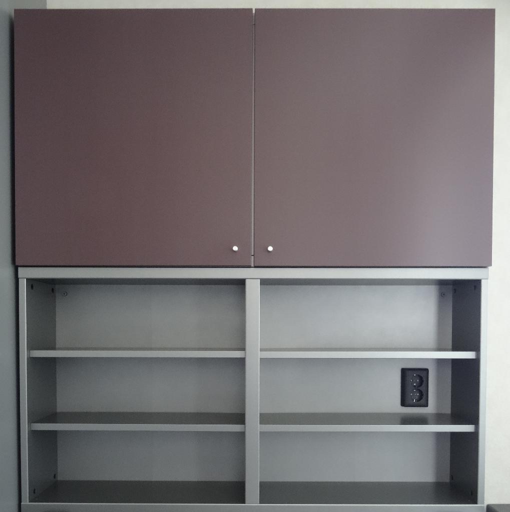 Besta kast van Ikea, mauve en zilvergrijs, Ophalen, Gebruikt