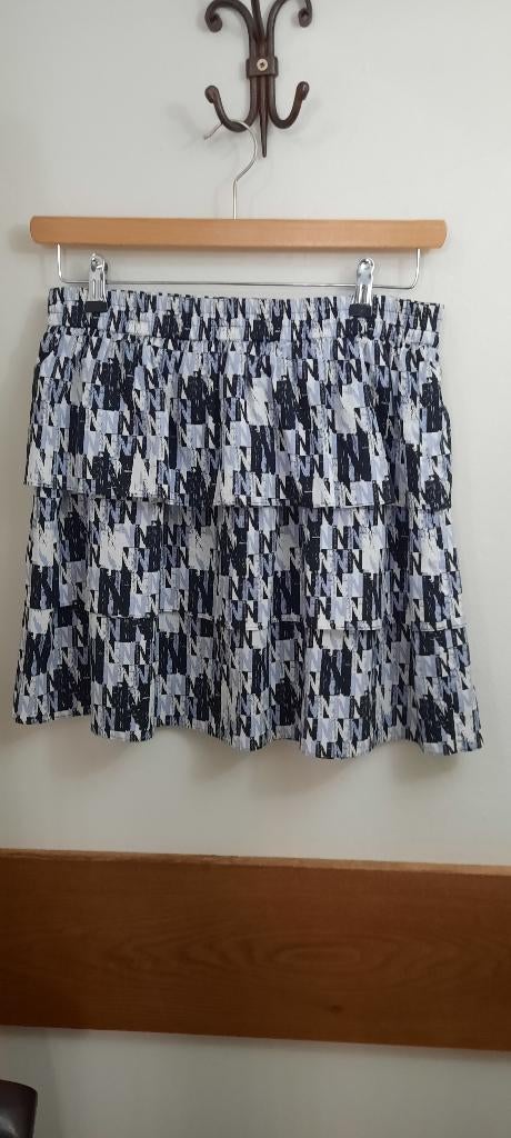 nieuwe dames korte rok, merk Nikkie, maat 38, Maat 38/40 (M), Zwart, Nieuw, Ophalen of Verzenden