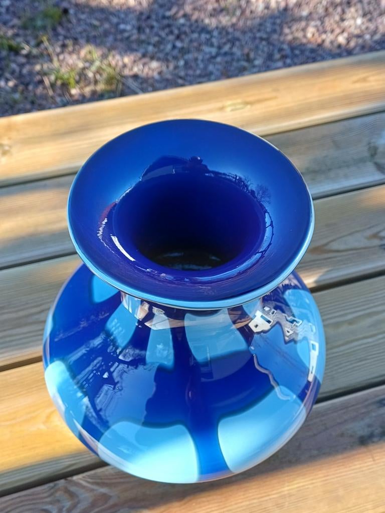 Vaas in Blauw Gevlekt Decor  Toegeschreven aan Bernhard Hee, Ophalen of Verzenden