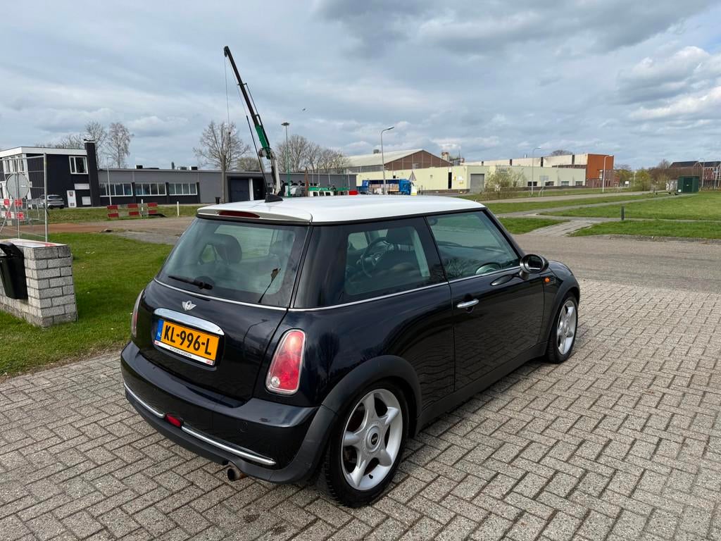 Mini Mini 1.6 Cooper Chili 2005 Airco, Voorwielaandrijving, Gebruikt, 4 cilinders, 4 stoelen