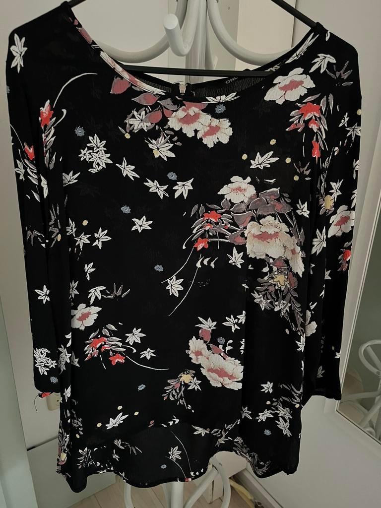 tuniek blouse mt 40 Only, Kleding | Dames, Blouses en Tunieken, Maat 38/40 (M), Ophalen of Verzenden, Zo goed als nieuw, Overige kleuren