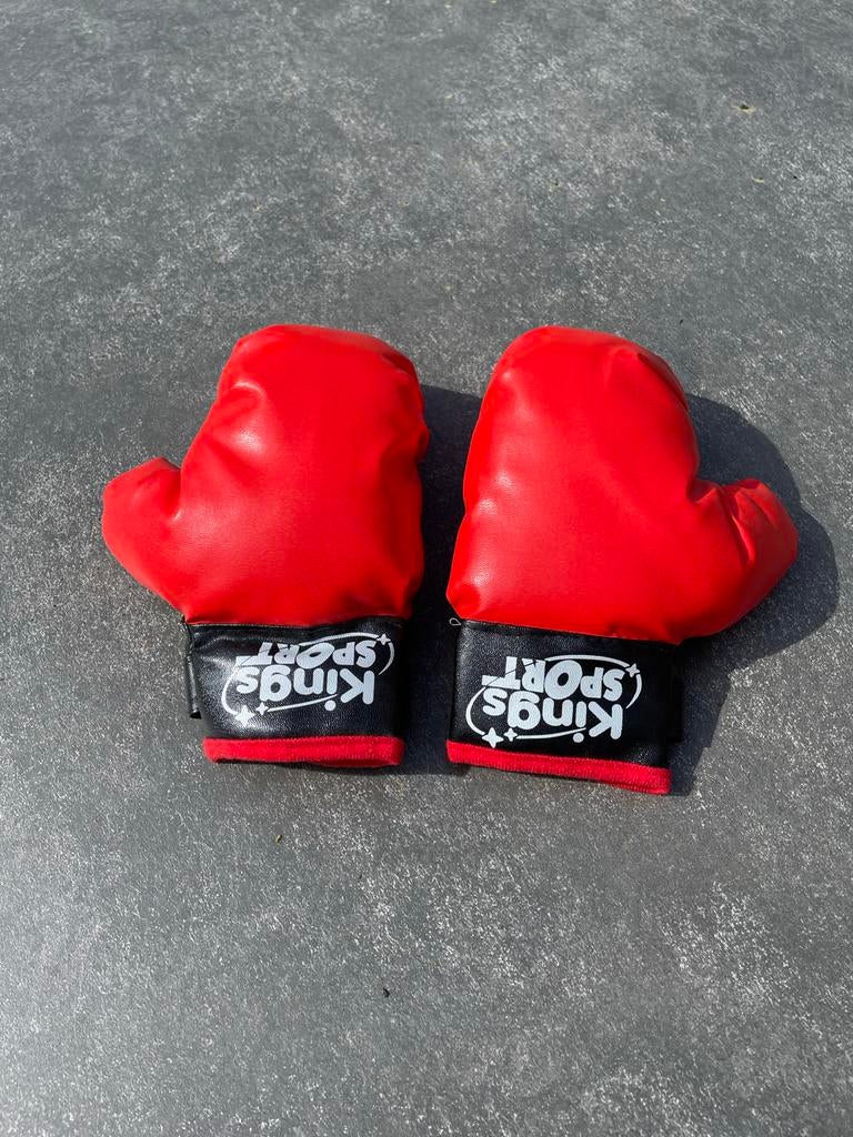 Boksset met handschoenen en boksbal - kind, Kinderen en Baby's, Ophalen, Gebruikt