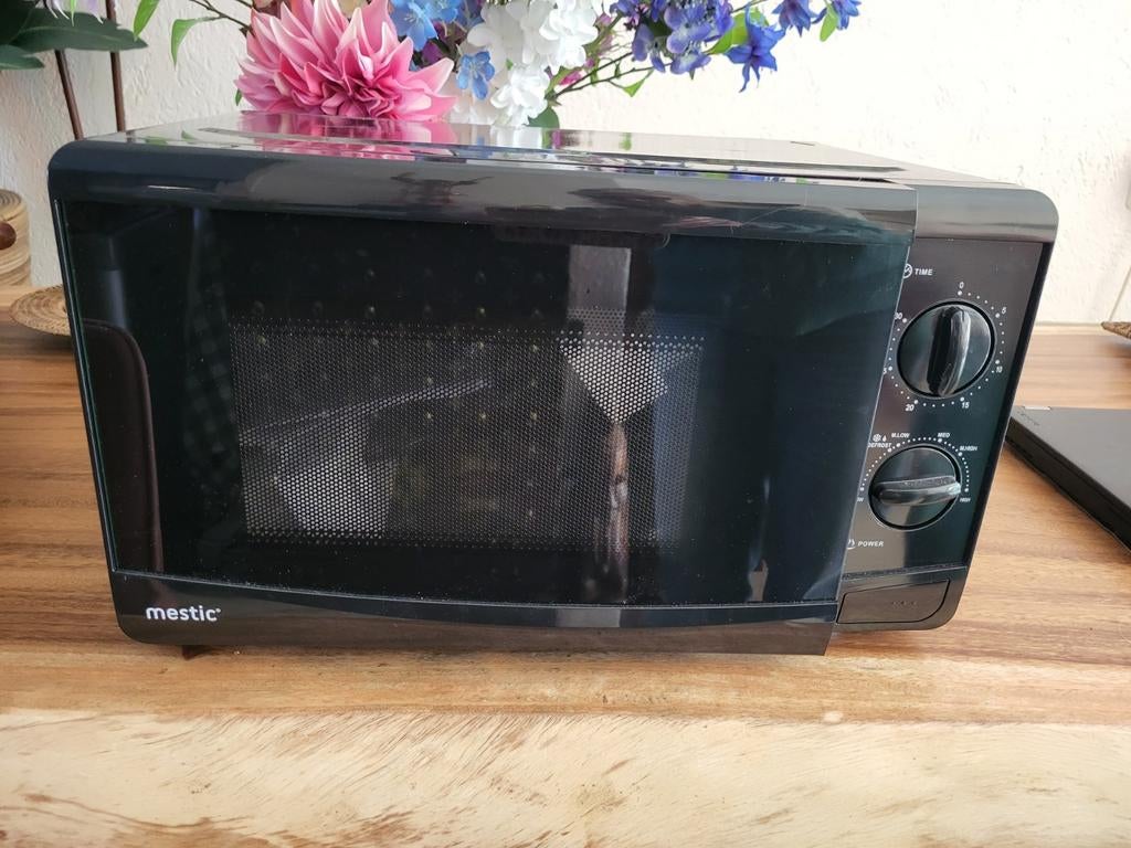 Magnetron Mestic nieuw, Ophalen, Nieuw, Draaiplateau