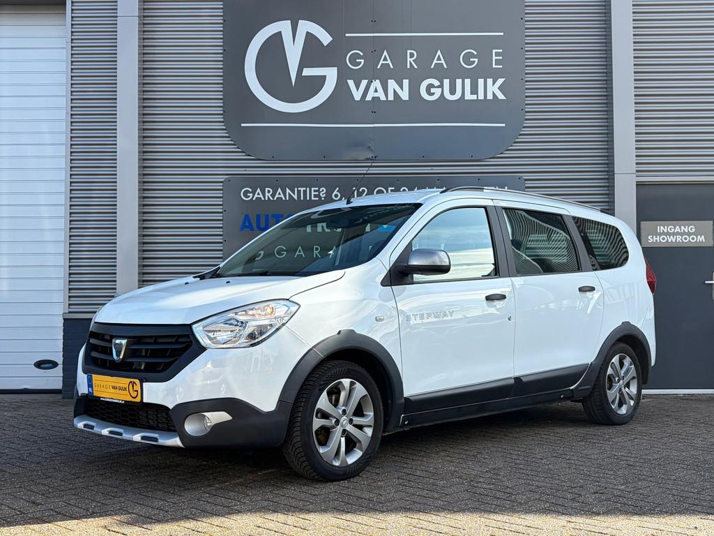 Dacia Lodgy 1.2 TCe Stepway 116PK 7Pers,Trekhaak,Navi,Airco,, Auto's, Dacia, Voorwielaandrijving, Euro 5, Stof, Gebruikt