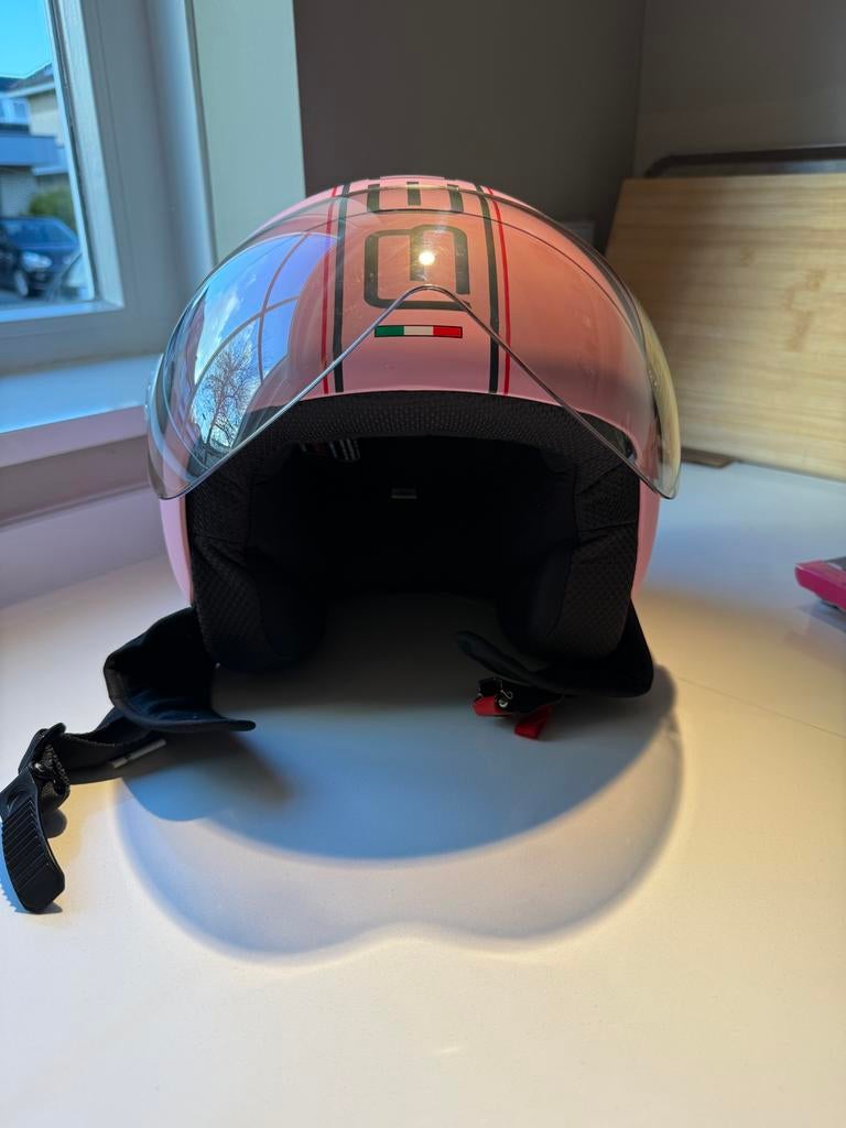 Schone Roze Beon helm - Maat M - Zo goed als nieuw, Fietsen en Brommers, Brommerhelmen, Ophalen of Verzenden, Zo goed als nieuw