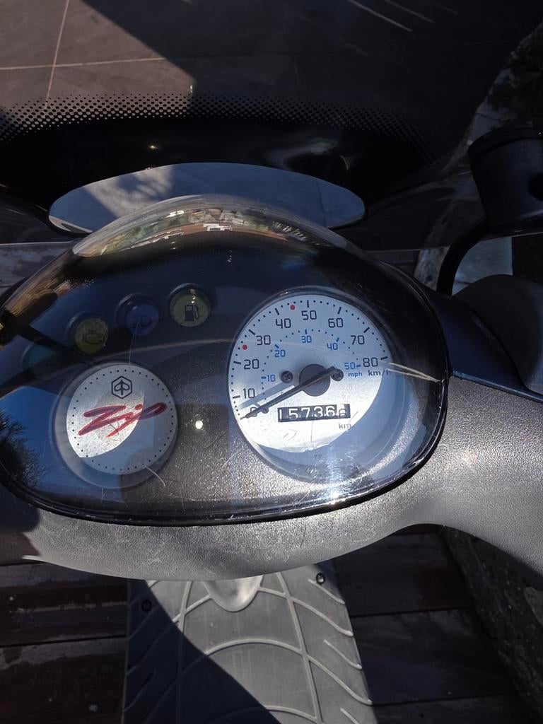 Kameleon kleur, Ophalen, Zo goed als nieuw, Benzine