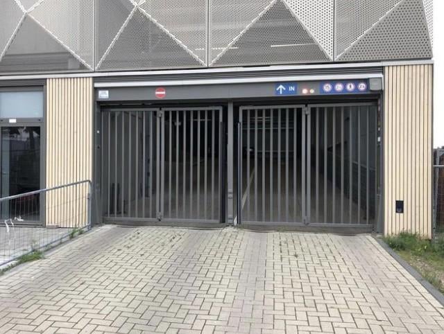 Motor Parkeerplaats te Koop, Amsterdam