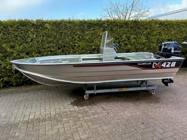 VAARKLAAR! Nieuwe Kerman M428 met Tohatsu 30 PK 4 Takt, Watersport en Boten, Vis- en Consoleboten, Nieuw, Aluminium, Overige brandstoffen