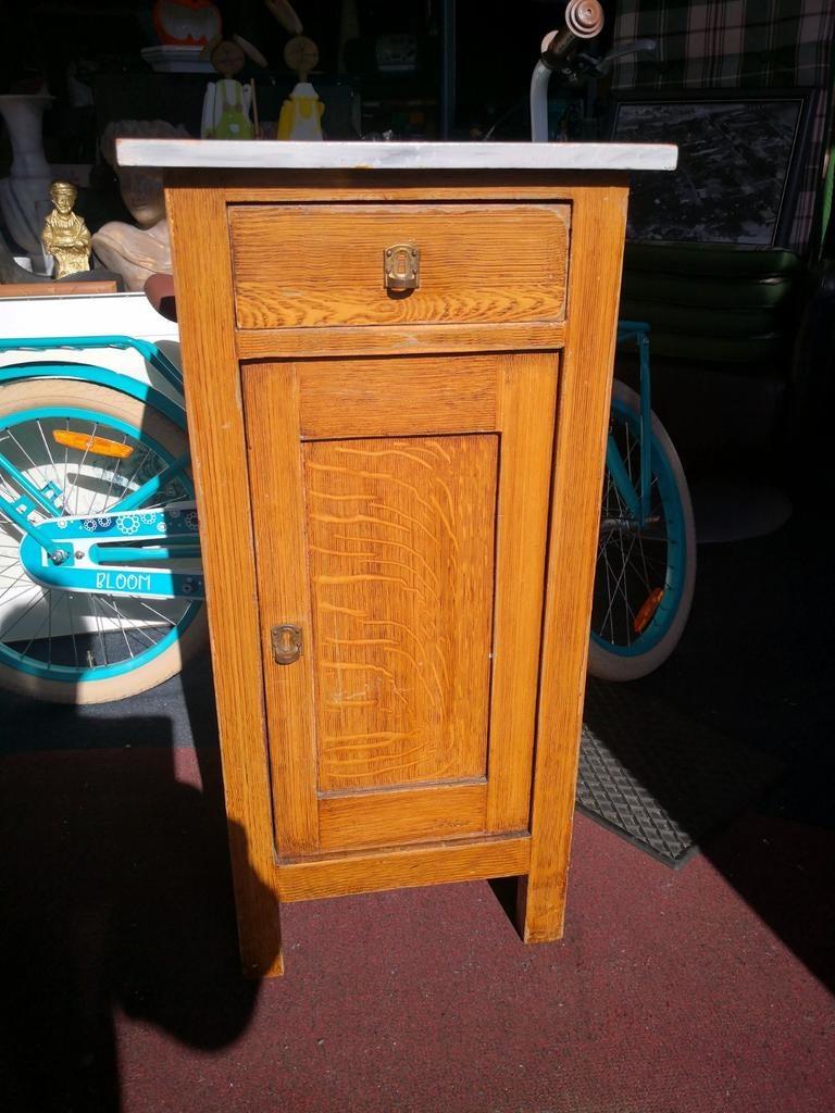 1 oud nachtkastje, Ophalen of Verzenden, Minder dan 45 cm