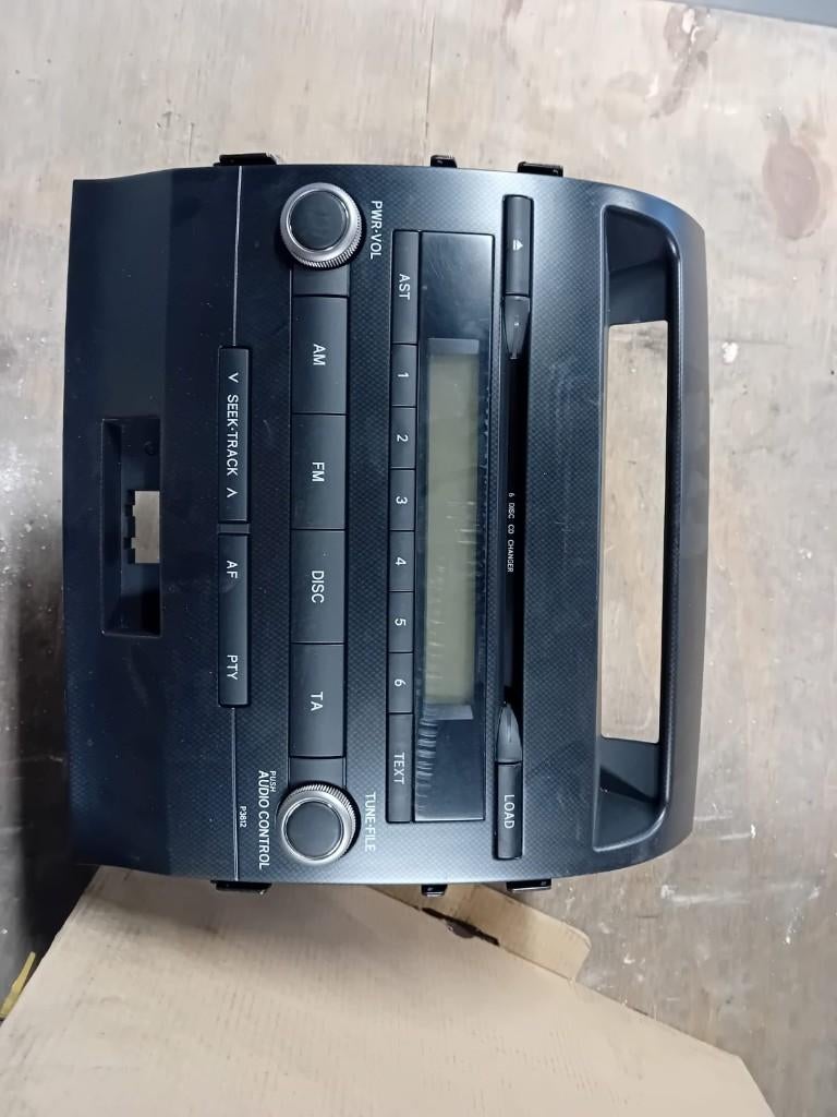 Toyota Landcruiser 200 radio, Ophalen of Verzenden, Gebruikt