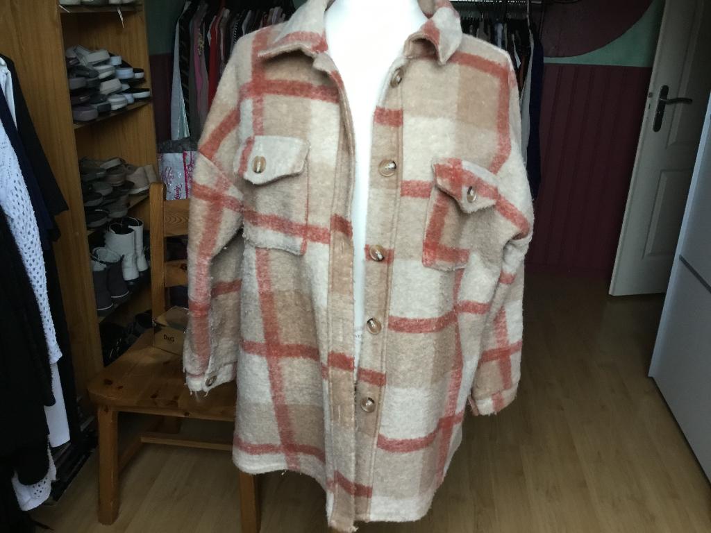 Bruin/creme blouse. One size wel wat gepild, Ophalen of Verzenden, Zo goed als nieuw, Maat 38/40 (M), Bruin