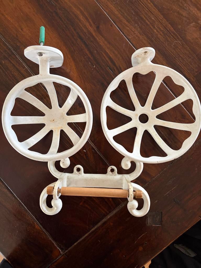 Antieke WC rolhouder en 2 zeep schaaltjes, Antiek en Kunst, Ophalen of Verzenden