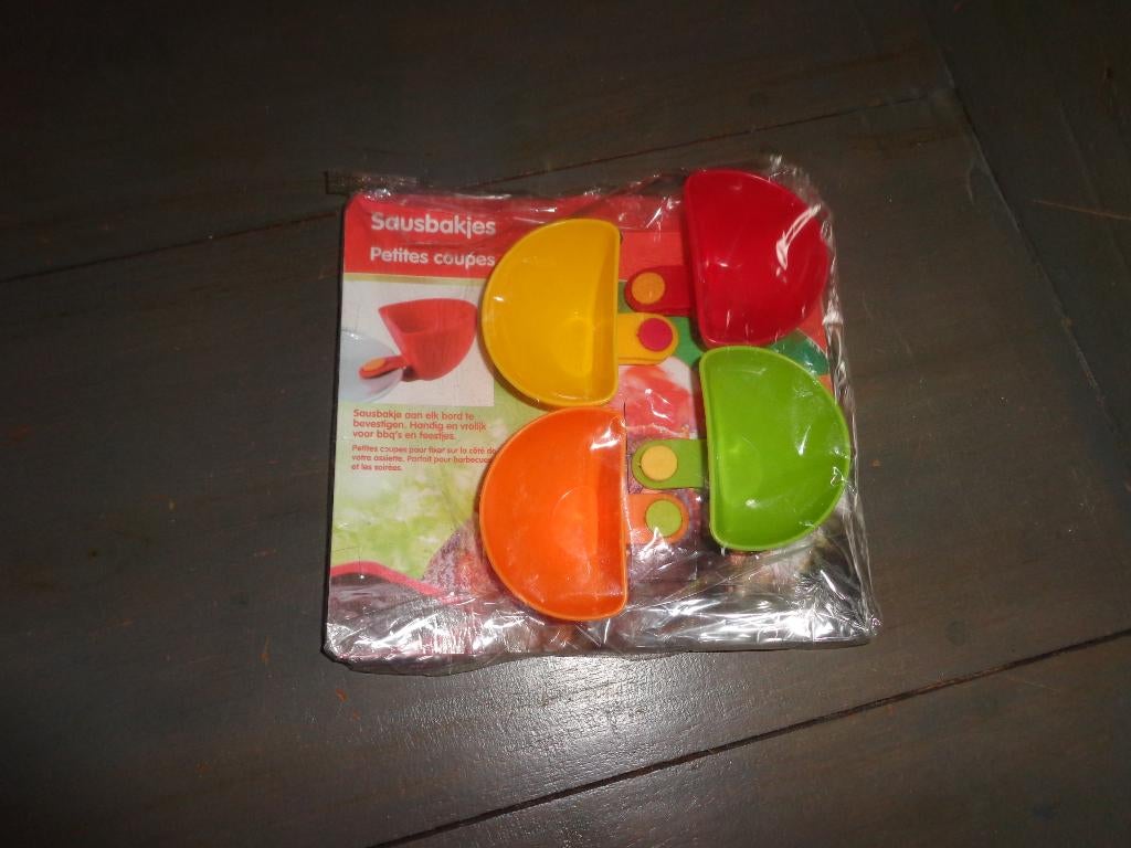 g1 - NIEUW sausbakjes, Ophalen of Verzenden, Nieuw