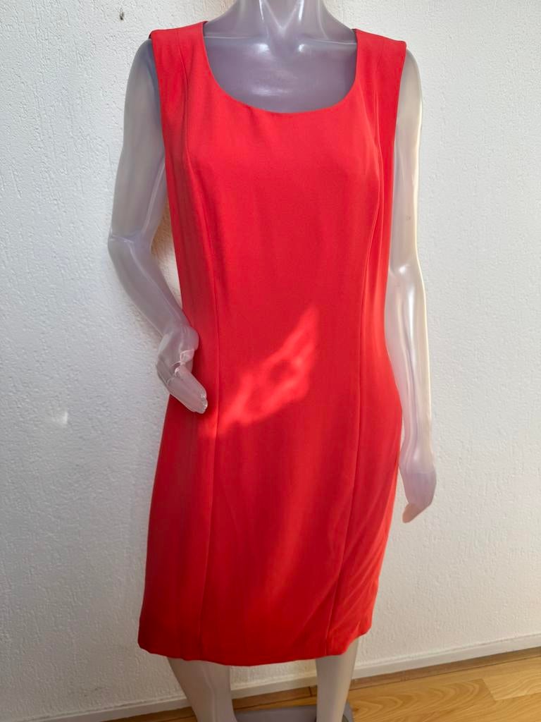 LaDress koraal gevoerde jurk - L, Kleding | Dames, Jurken, Verzenden, Maat 42/44 (L), Oranje, Zo goed als nieuw