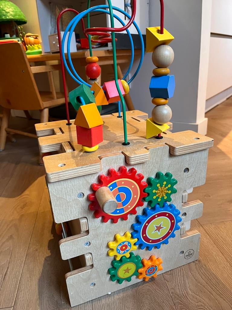 Kidkraft luxe activiteitenkubus, Kinderen en Baby's, Speelgoed | Houten speelgoed, Ophalen, Zo goed als nieuw