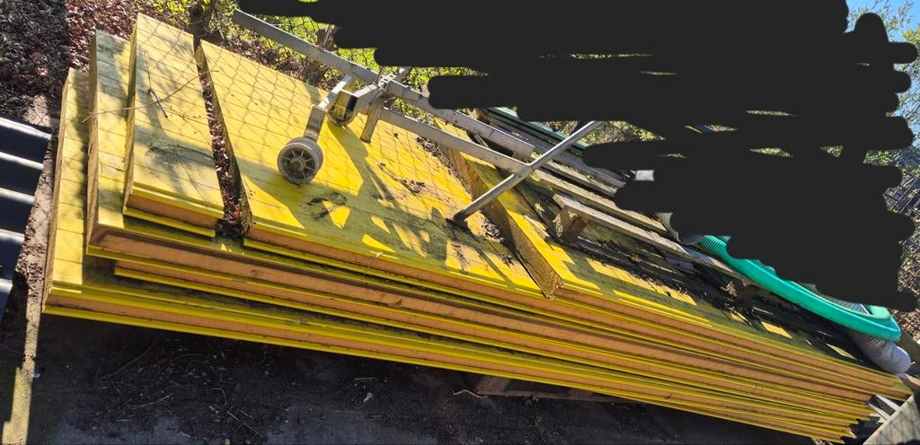 Geïsoleerde dakpanelen / sandwichpanelen, Gebruikt, Hardschuim (Pir), 15 m² of meer, 8 tot 12 cm