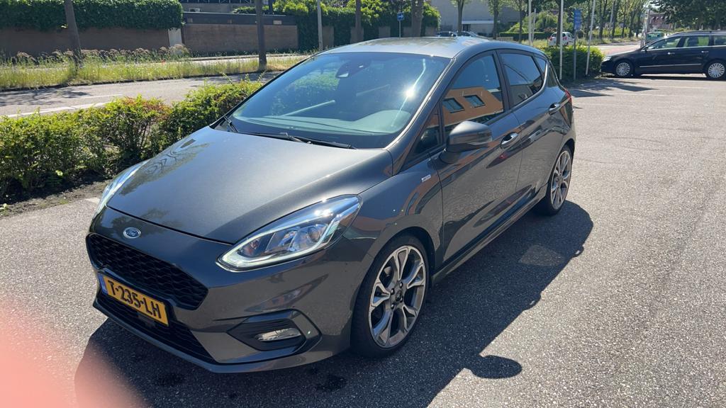 Ford Fiësta 1.5D 96KW 5D 2018 Grijs st line, Auto's, Ford, Voorwielaandrijving, 4 cilinders, Particulier, Fiësta
