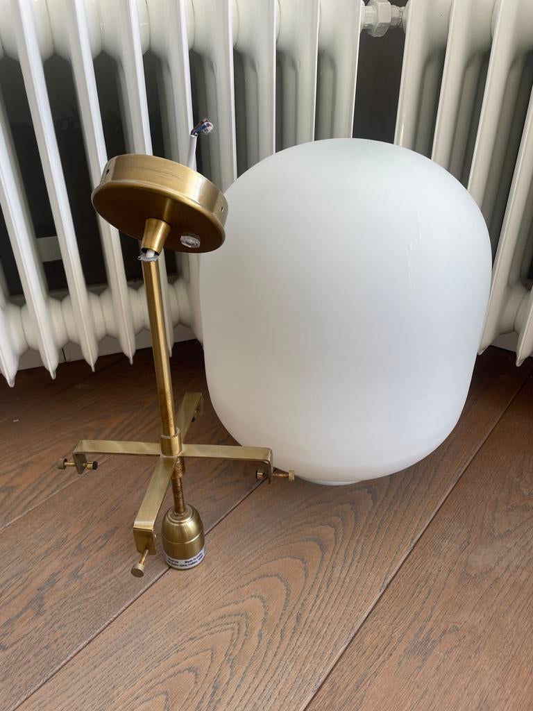 Hanglamp met witte glazen kap, Huis en Inrichting, Lampen | Hanglampen, Ophalen of Verzenden, Gebruikt, Glas, Minder dan 50 cm