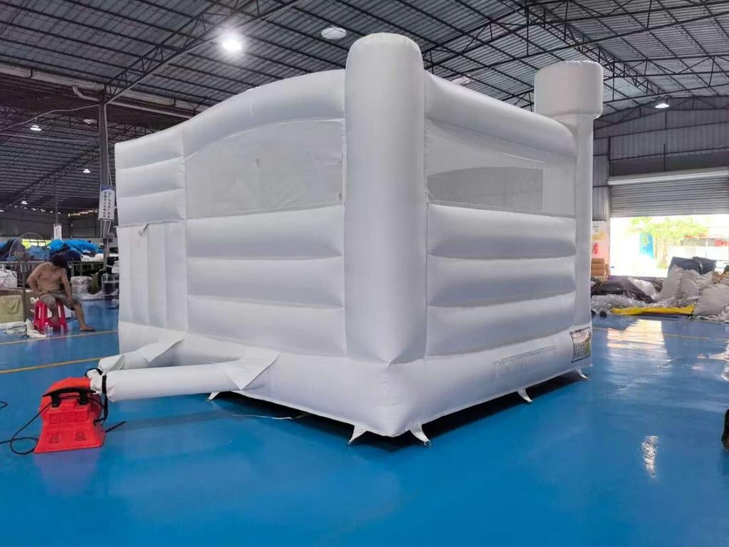 witte springkussen te koop, bieden mag, Ophalen of Verzenden, Nieuw, Overige