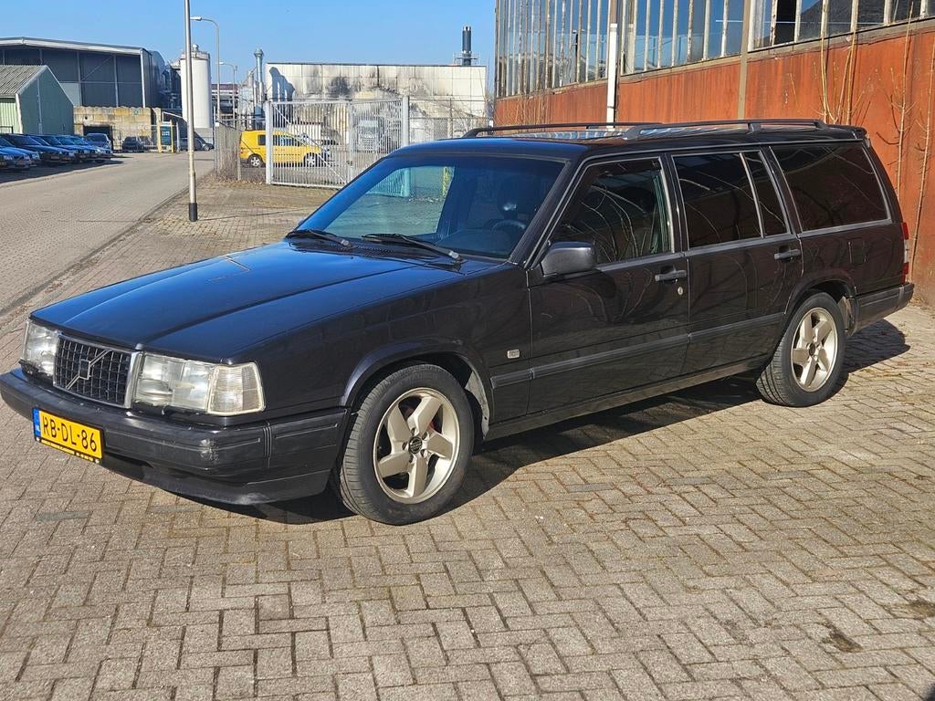 Volvo 940 2.3 HPT AUT 1997 Antraciet, Auto's, Volvo, Zwart, 4 cilinders, 165 pk, 1600 kg