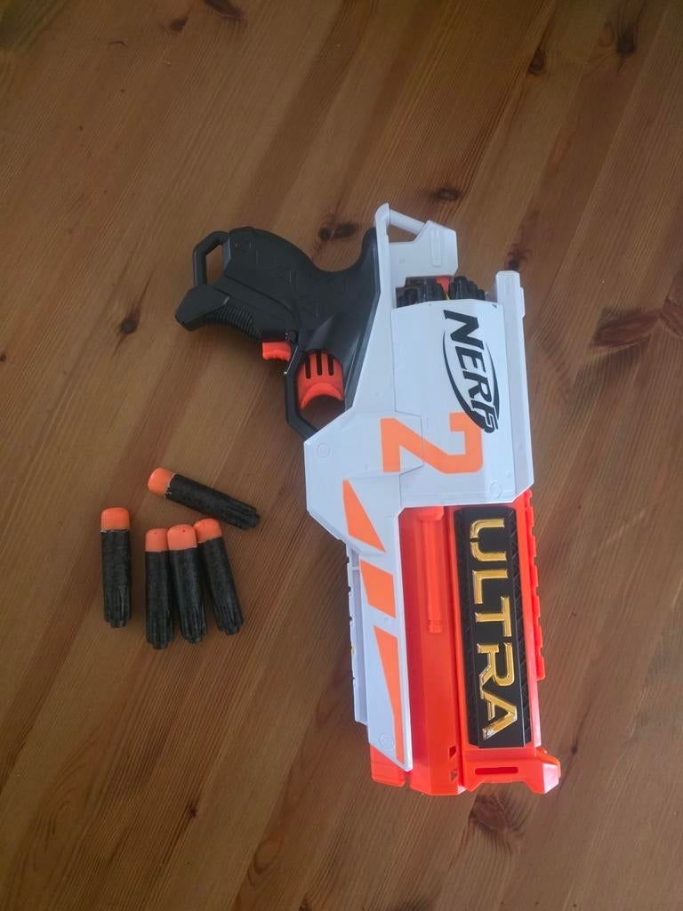 Nerf Ultra 2 Blaster met pijltjes, Ophalen of Verzenden, Gebruikt, Jongen of Meisje