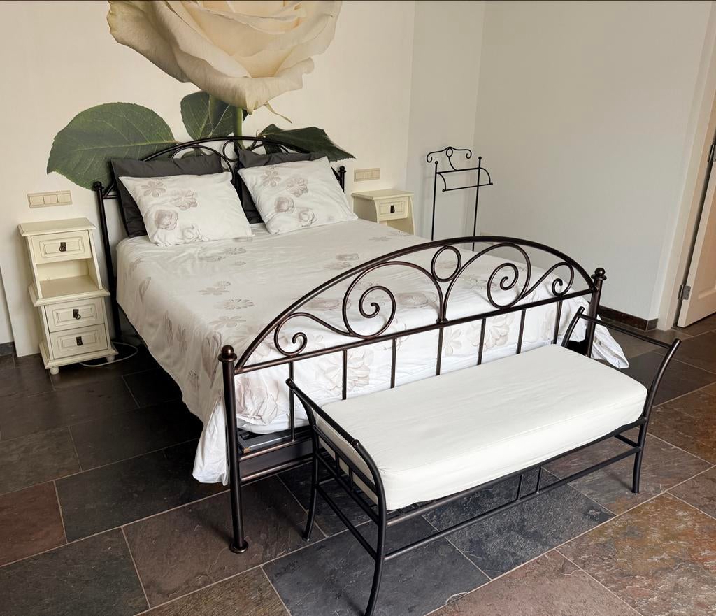 Complete slaapkamer rustiek romantisch metaal, Ophalen of Verzenden, Zo goed als nieuw, Tweepersoons