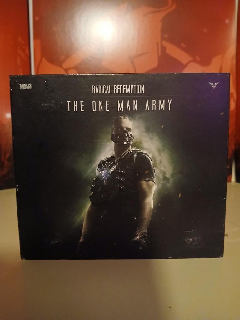 Radical Redemption The One man army (gesigneerd), Ophalen of Verzenden, Zo goed als nieuw