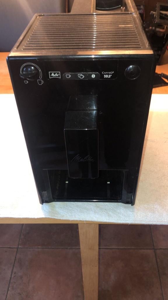 Melitta Caffeo Solo Koffiemachine type E950-222, Ophalen of Verzenden, Gebruikt