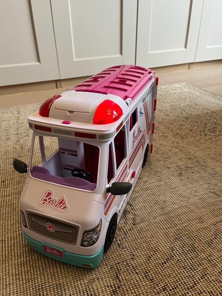 Barbie Ambulance / Verzorgingskliniek Speelset, Ophalen, Zo goed als nieuw
