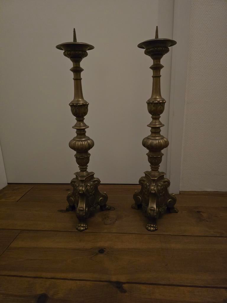2 Antieke messing kerkkandelaars, Antiek en Kunst, Antiek | Kandelaars, Ophalen, Koper of Brons