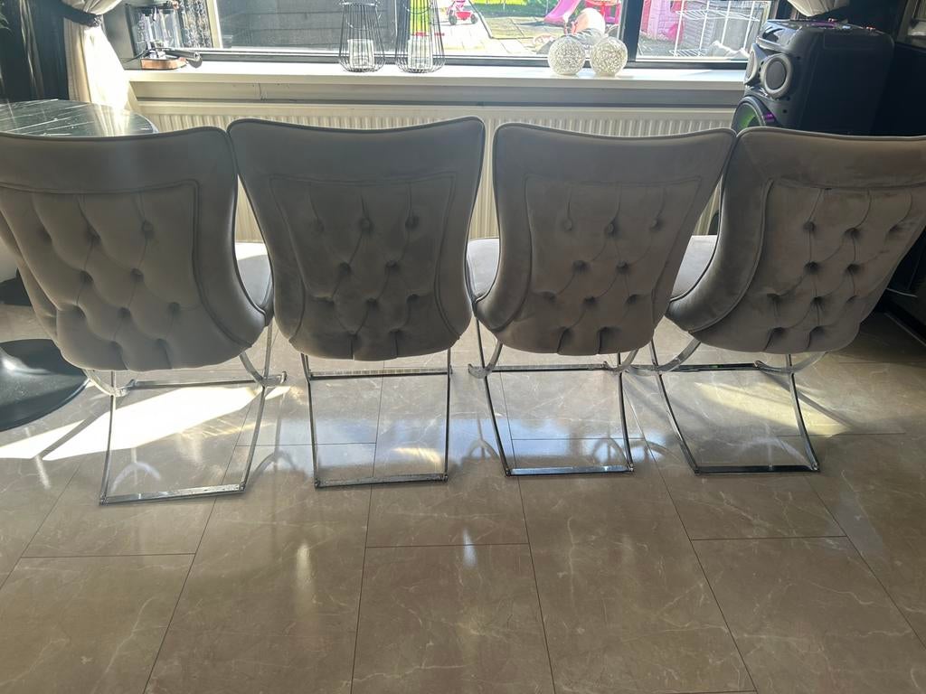 Velvet taupe erik kuster style stoelen, Ophalen, Gebruikt, Overige kleuren, Vier