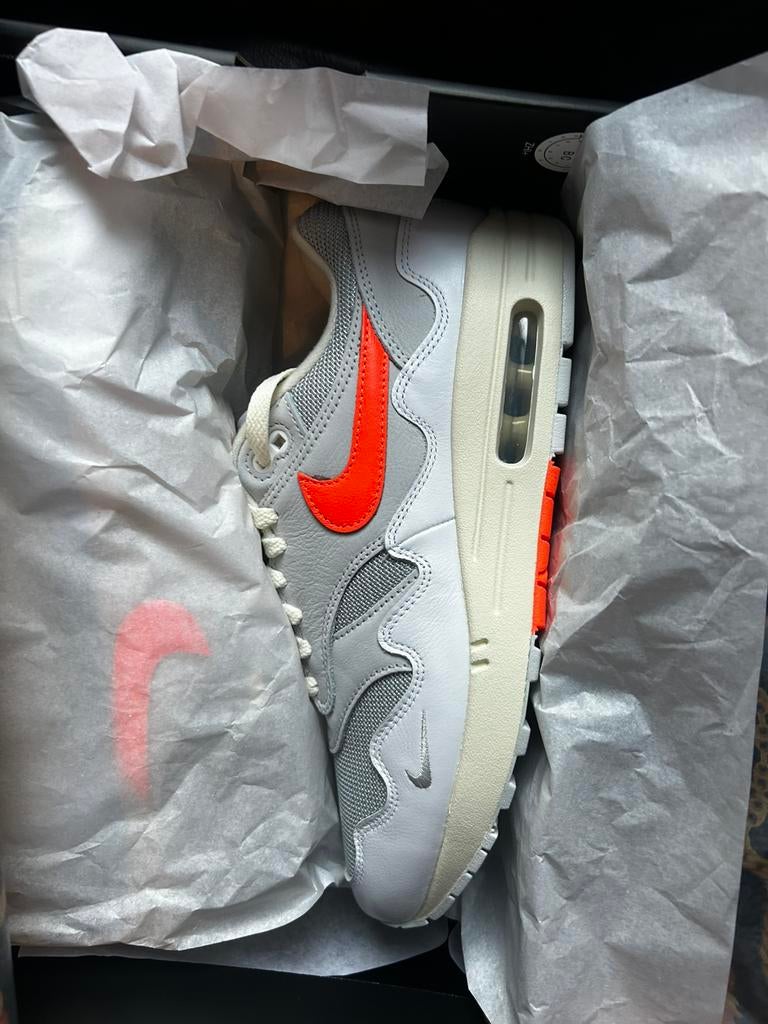 Nike air max 1 x patta, Kleding | Heren, Schoenen, Ophalen of Verzenden, Zo goed als nieuw, Overige kleuren