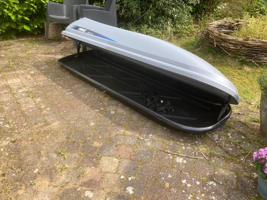 Mooie Thule dakkoffer met Mont Blanc dragers voor dakrails, Ophalen of Verzenden, Gebruikt