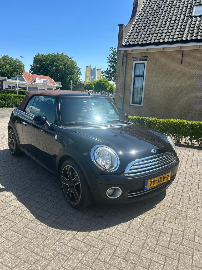Mini 1.6 Cooper Cabrio 2009 Zwart, Auto's, Mini, 4 cilinders, Cabriolet, 4 stoelen, Zwart