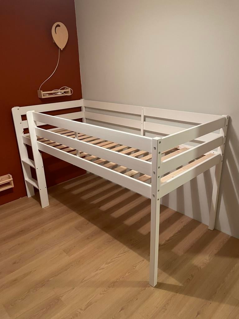 Hoppekids bed - Halfhoogslaper 200x90 incl. matras, Kinderen en Baby's, Kinderkamer | Bedden, Ophalen, 85 tot 100 cm, Zo goed als nieuw