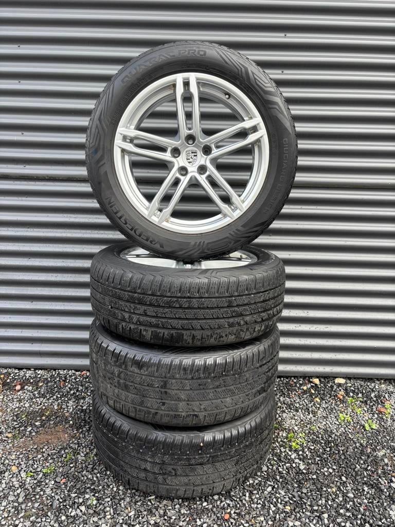 19 inch Porsche Macan velgen + all season banden, Auto-onderdelen, Banden en Velgen, Banden en Velgen, 235 mm, All Season, Ophalen