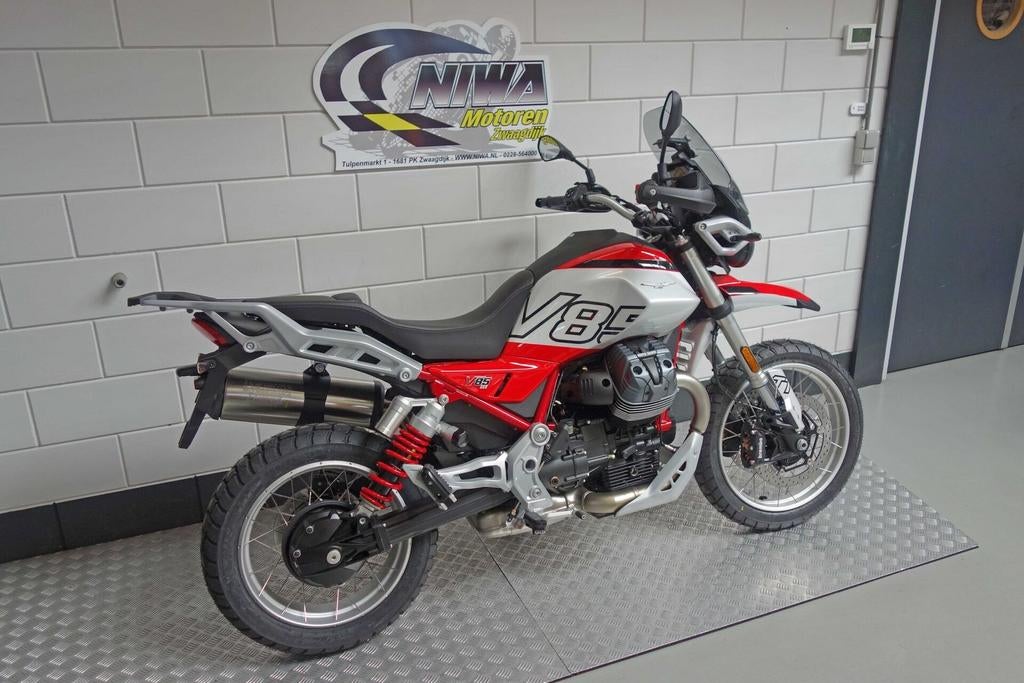 MOTO GUZZI V 85 TT - foto 3